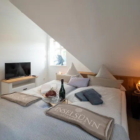 Inselsuenn Und Hotel